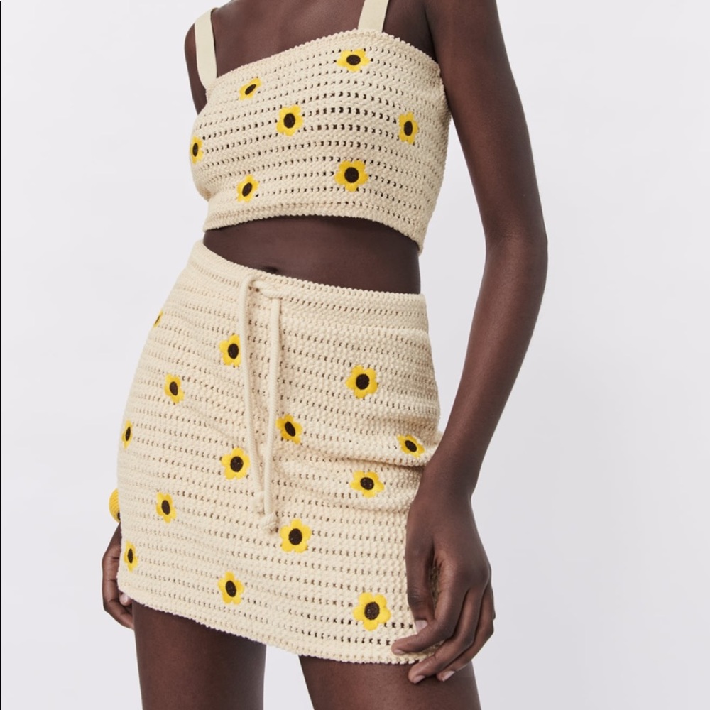 New Zara Top Knit Sunflower - Picture 6 of 16